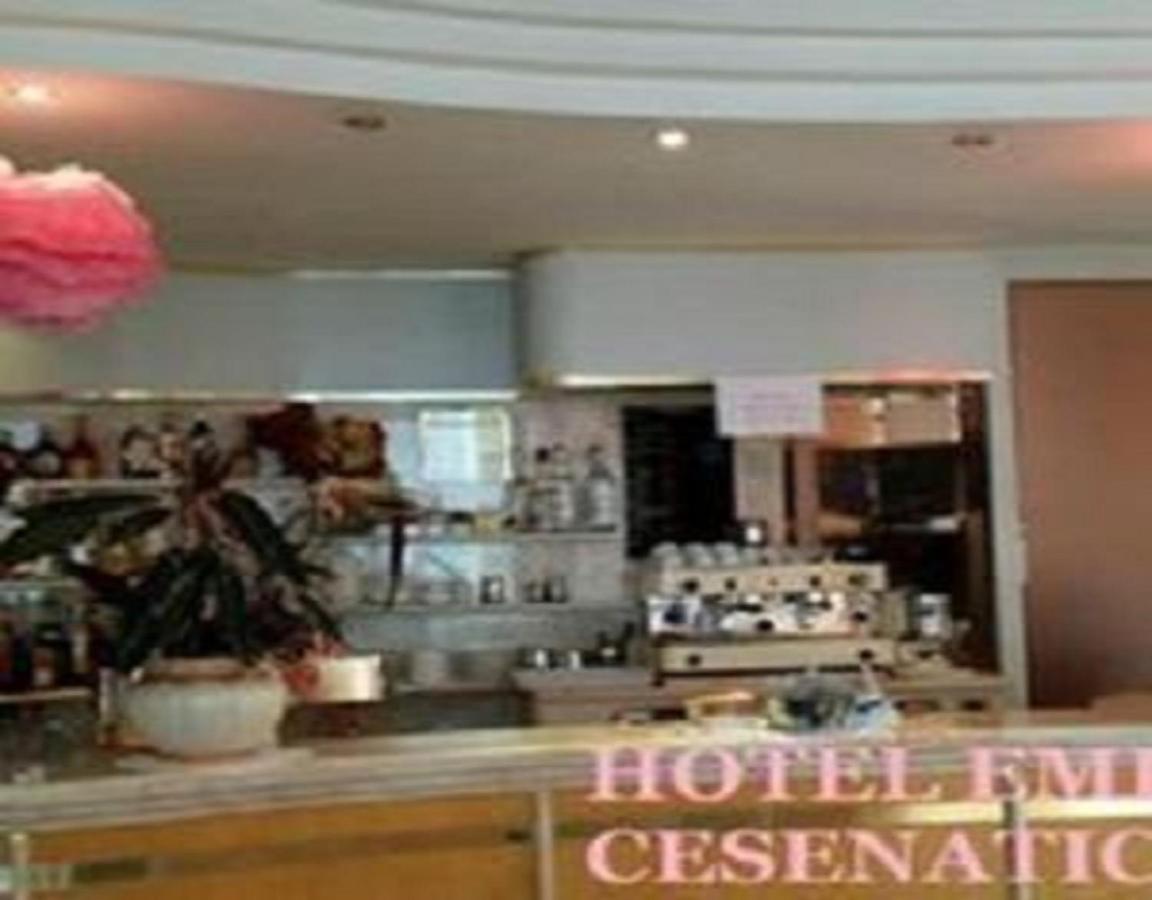 Hotel Embassy Cesenatico Zewnętrze zdjęcie